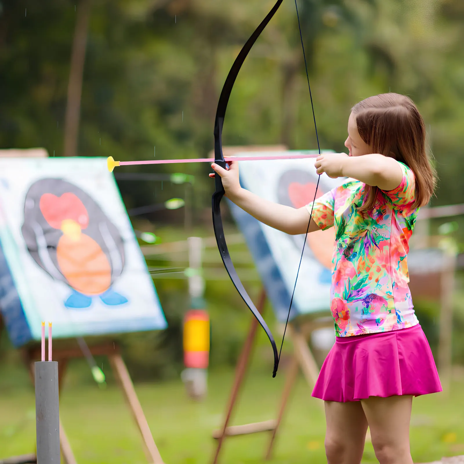 6Pcs Plastic Children Suction Cup Arrows Bright Colors Safe for Indoor Outdoor Play Replacement Arrows Kids Bow Archery Set