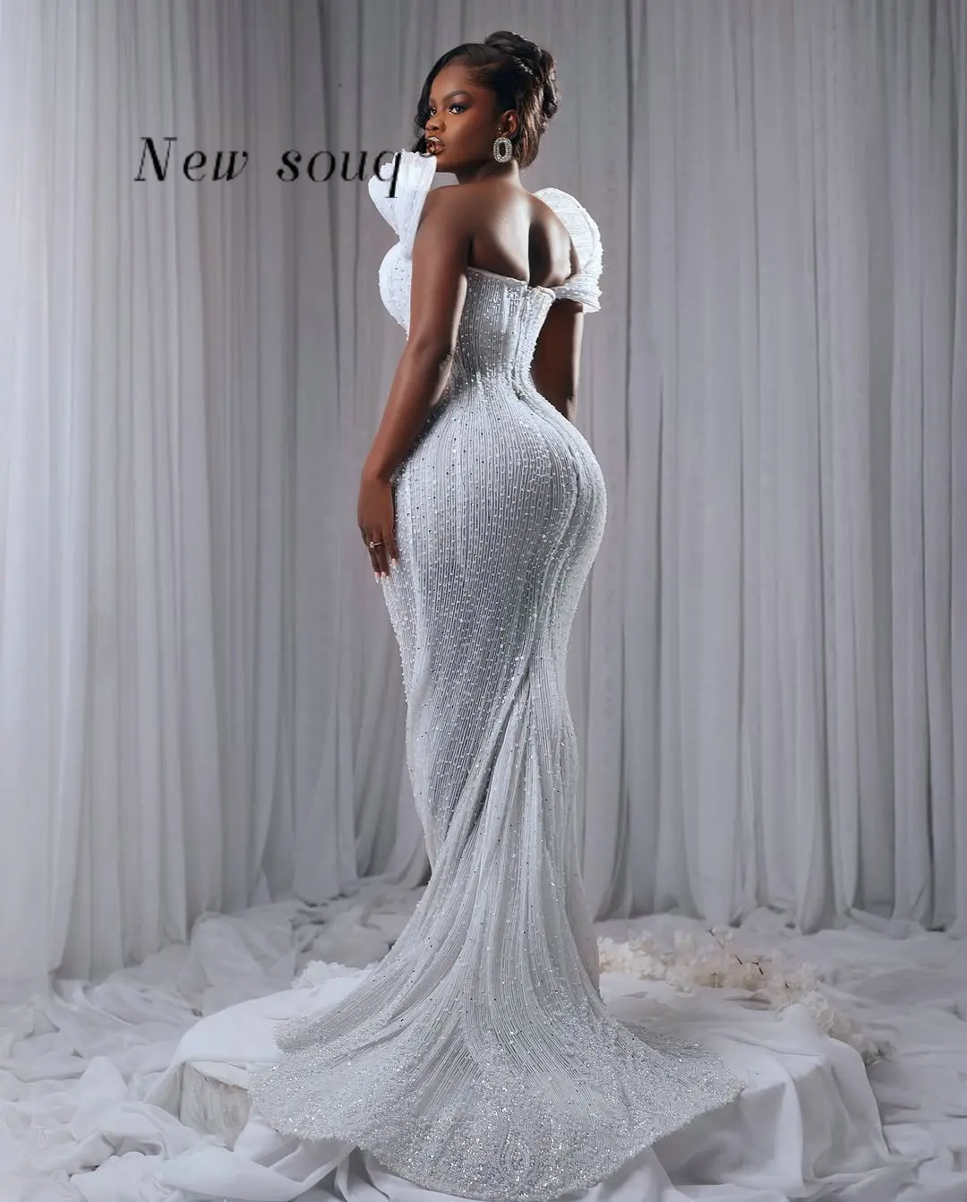 Afrikanische Nigeria Weiße Meerjungfrau Hochzeit Abendkleider Maßgeschneiderte 3D Plissee Verlobung Party Kleider für Schwarze Frauen Plus Größe