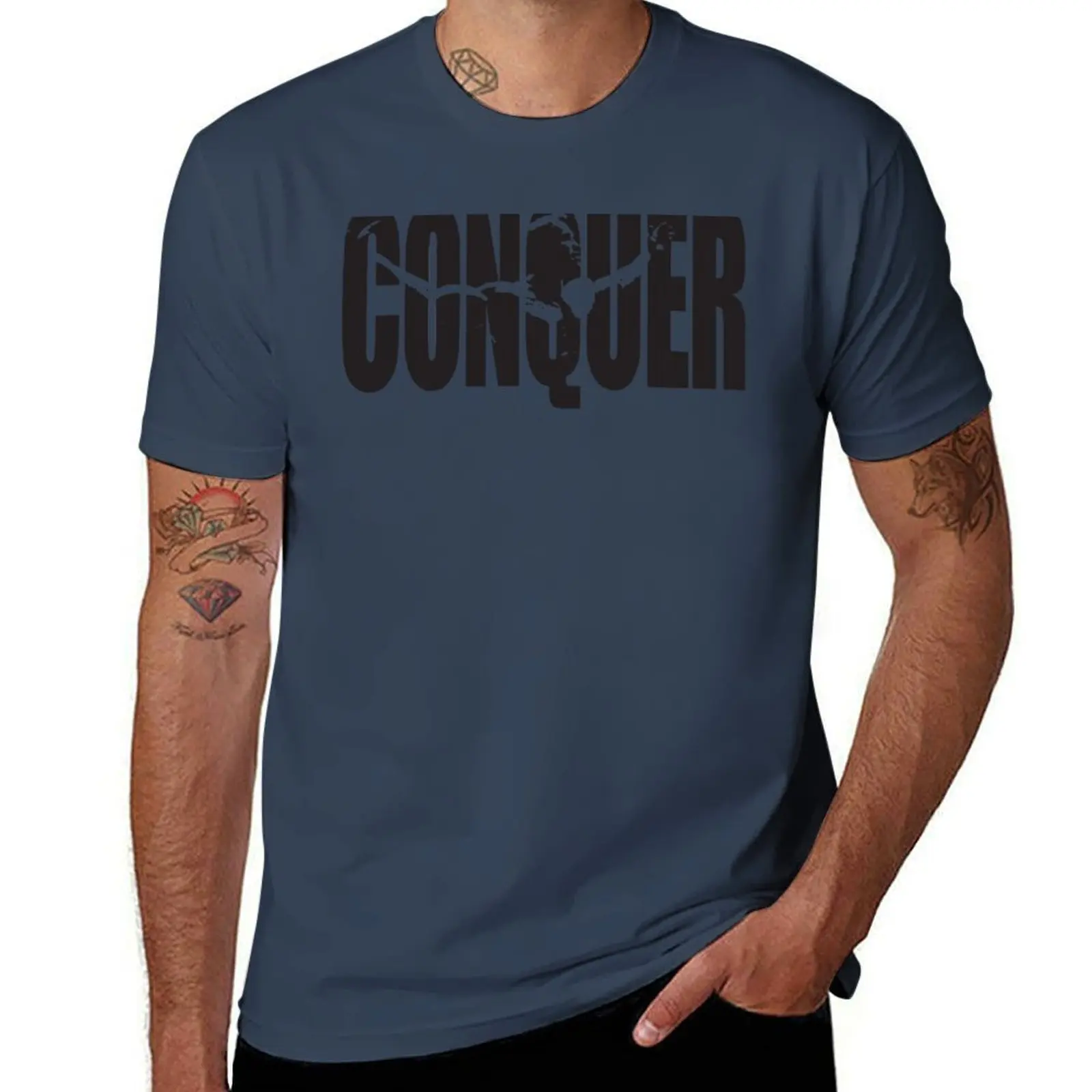

CONQUER (Arnold Iconic Black) T-Shirt Casual Work Wear T-Shirt