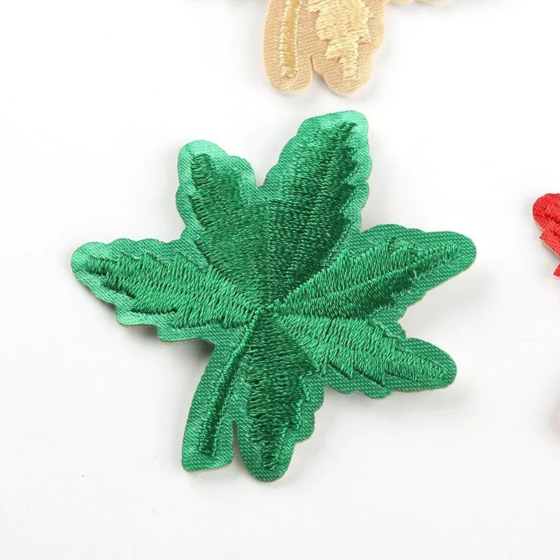 12 stücke Eisen Auf Patches Für Kleidung Maple Leaf Lot Groß Gestickte Nähen Mix Pack Parches Termoadhesivos Ropa Mochila Applique Diy – Detail 13