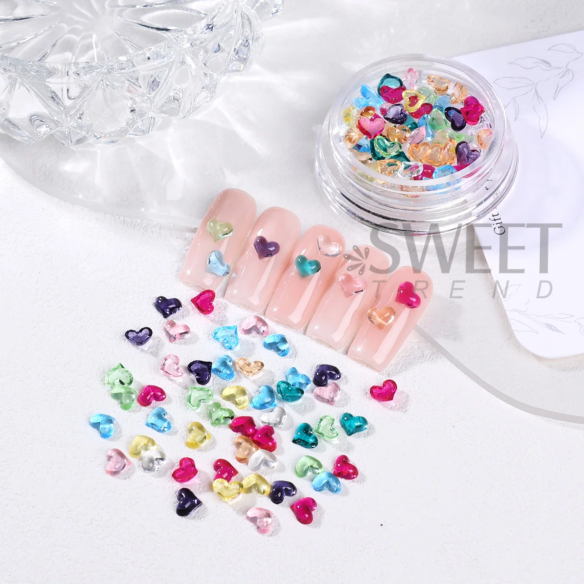2 stücke Transparent Herz Nail art Charms 3D Kristall Bunte Liebe Geformt Süße Schmuck Elegante Valentinstag Dekor Maniküre Liefert
