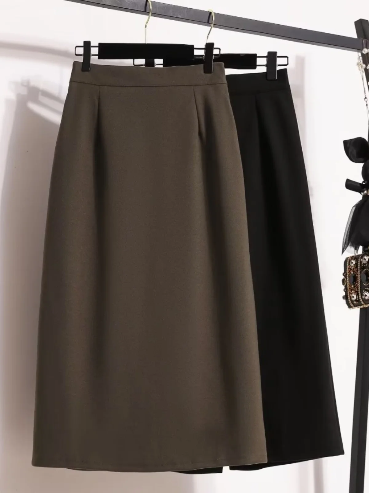 

plus Size Women's Woolen Skirt High Waist Long Dress Korean Style Autumn Winter New Arrival Fashion for Heavy Girls up to 200...