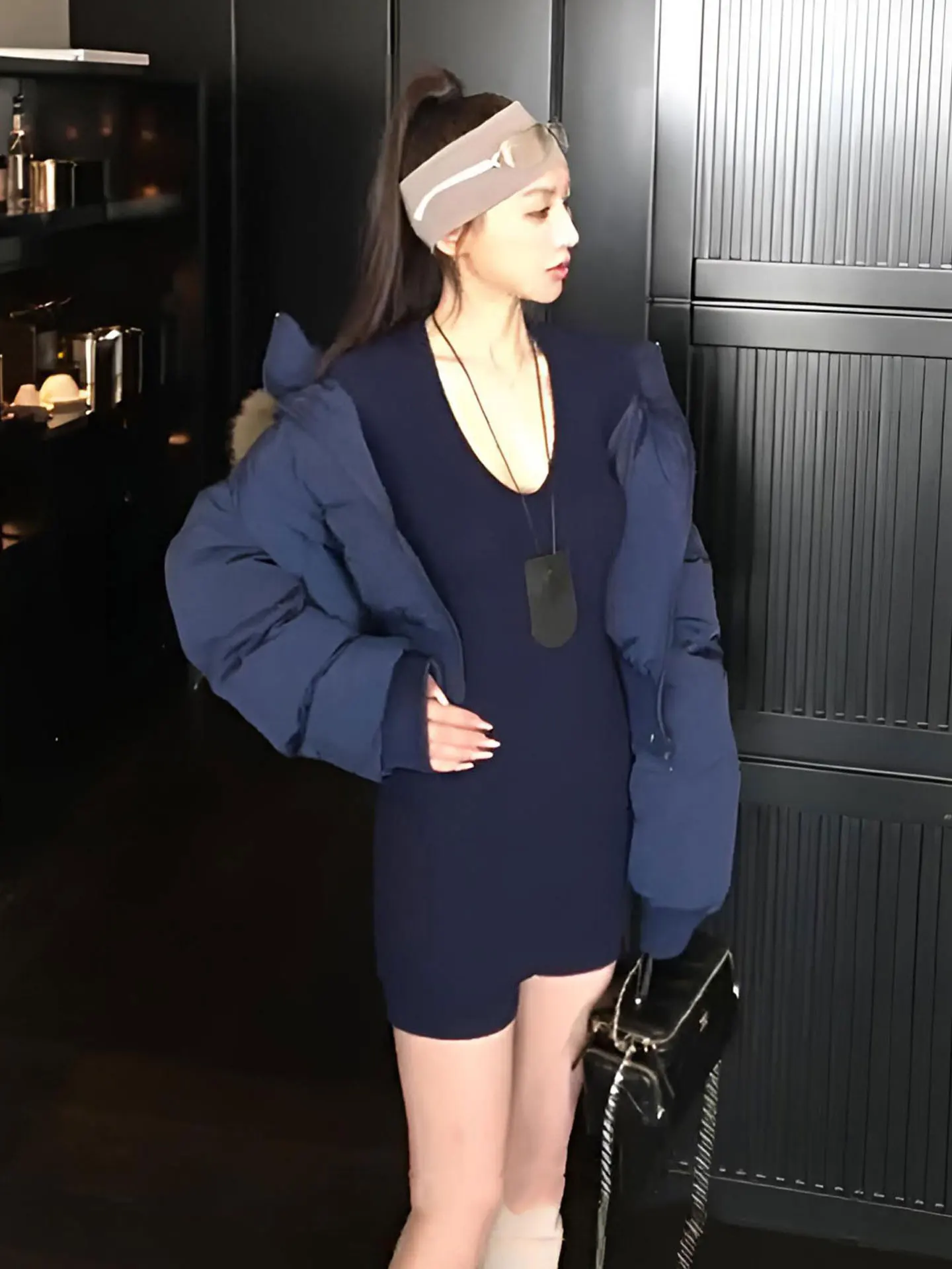 

Korean Sle Commute Long Zipper Pure Color Unique Faionable Thiened ort Cotton Jaet with Fur Collar And Hood