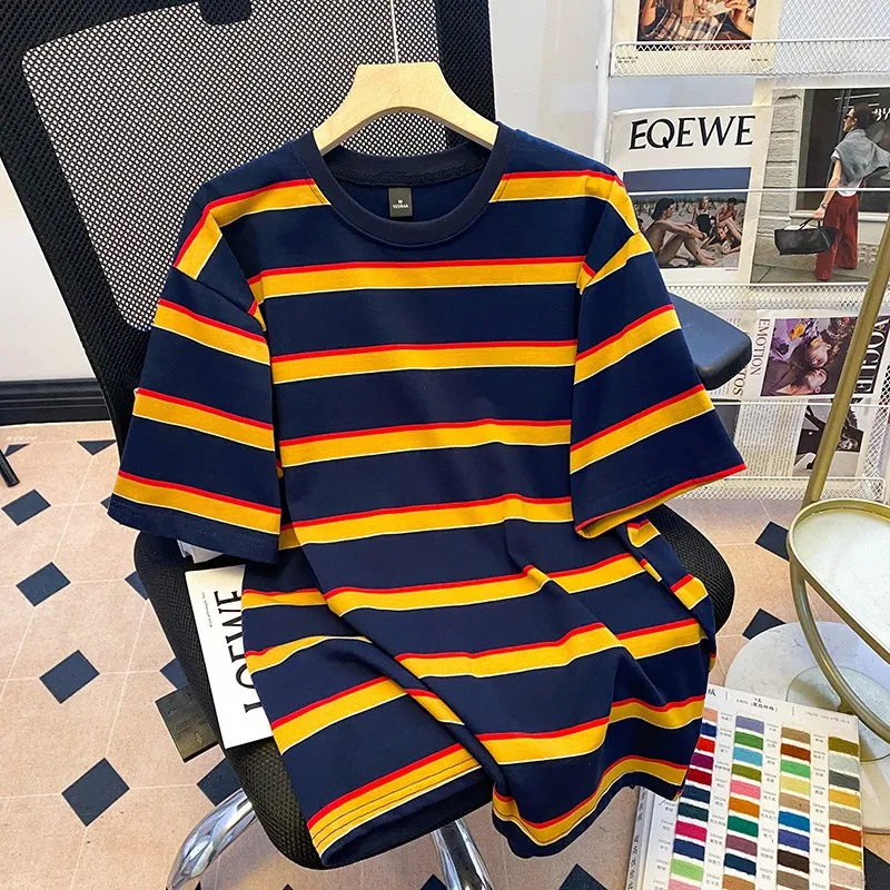 

Летняя повседневная футболка в полоску с коротким рукавом, свободного кроя, универсальная, из чистого хлопка, с молодежным принтом Vitali, круглый вырез, стандартная длина, верхняя одежда...