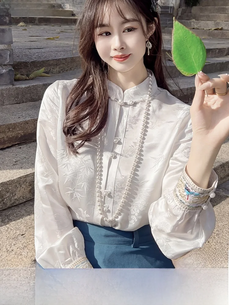 

Silk Embroidered White irt Women's New Chinese Sle Spring Faion Silk Top Breathable Long Sve Casual irt