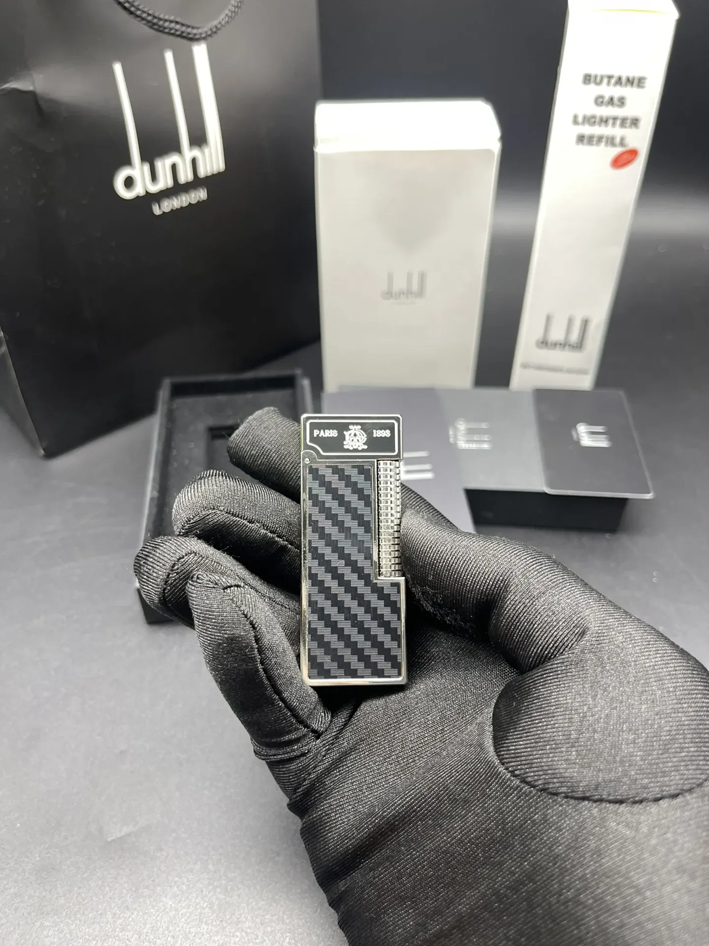 Dunhijj Luxury Gas Lighter Silver Carbon Fiber Patterned Metal Kitchen Barbecue Windproof Cigarette Lighter Men\'s Gift