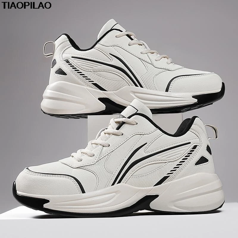 

Large-size Leather Surface Casual Men's Sneakers For Autumn And Winter Lightweight And Breathable Outdoor Male Running Shoes