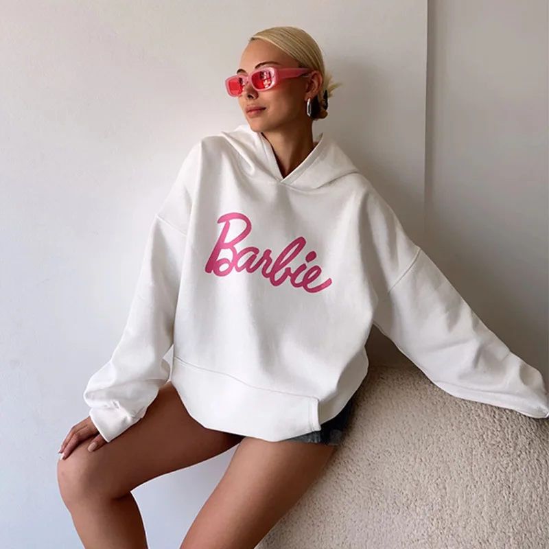 Felpa da donna Barbie con cappuccio Pullover retrò Stampa di lettere Autunno e inverno Stile femminile Abbigliamento di moda Regalo di festa dei cartoni animati