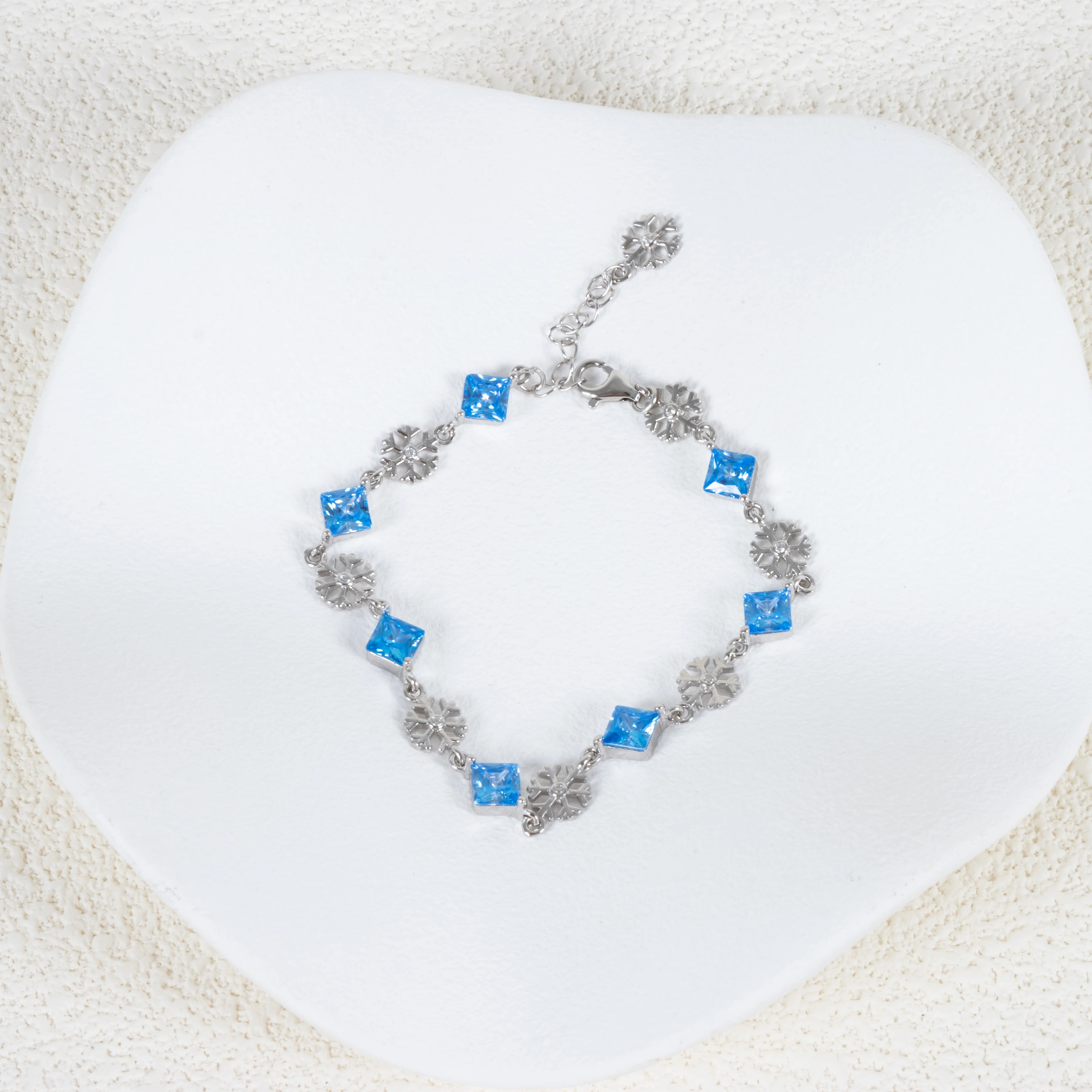 

New Design S925 Bracelet White and Blue Zircon Steel Snowflake Charm Bracelet for Girl and Lady