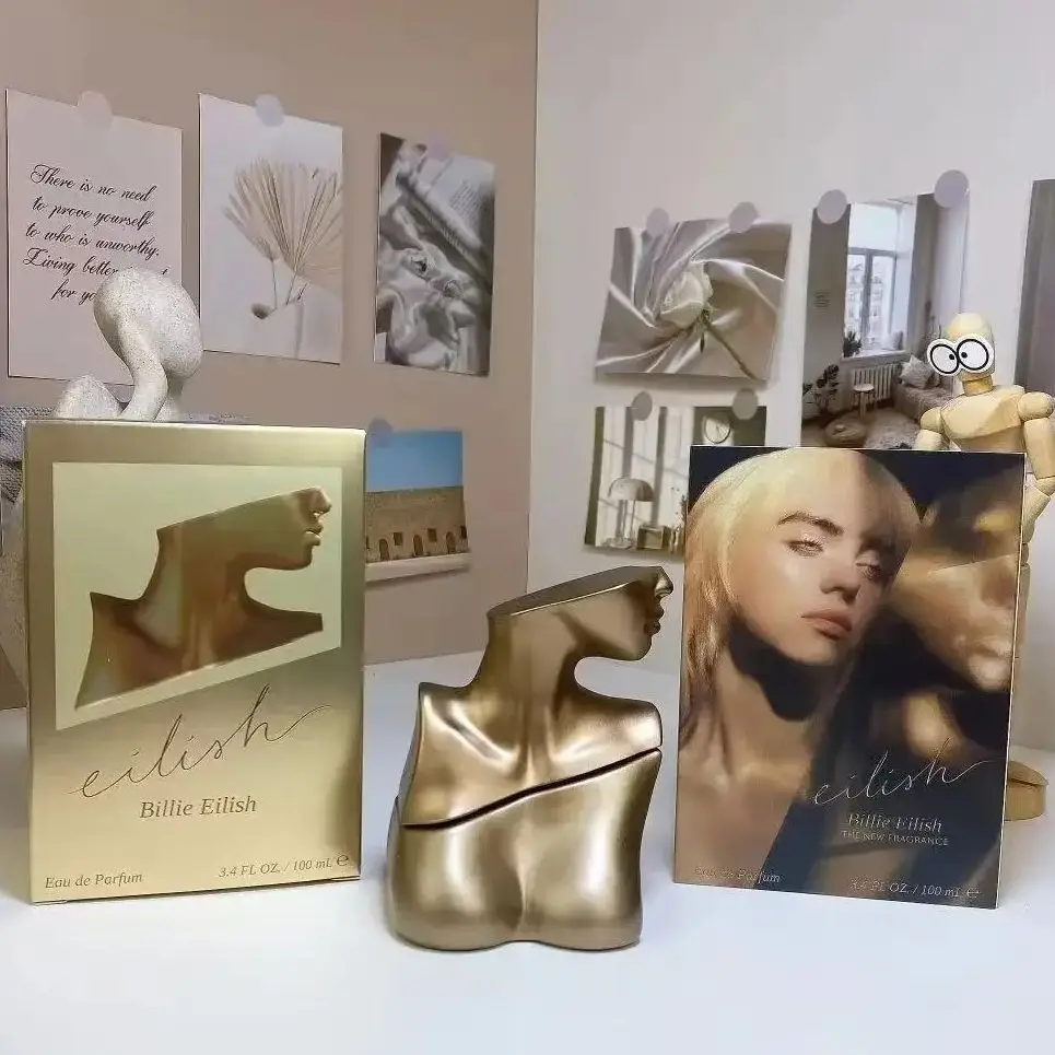 

Three models Profumo da Donna 100ml Fragranza Duratura alla Vaniglia Eau De Parfum Ambrata Bronzata Note Orientali Romantiche