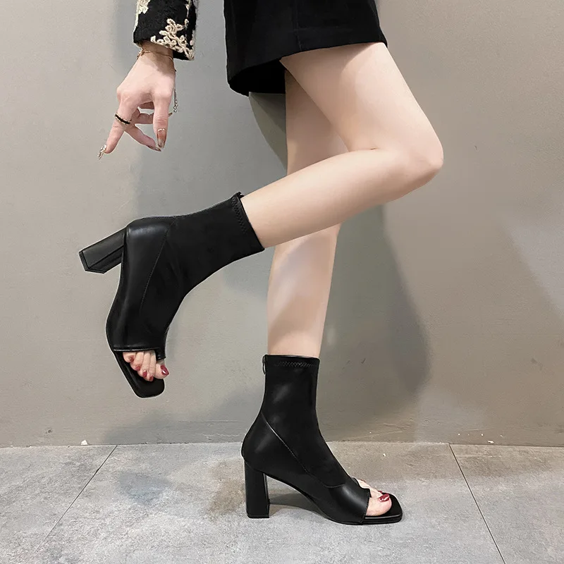 Botas curtas de salto grosso para mulheres, feminino clip toe, respirável, manga elástica, cabeça de peixe, fina, legal, nova, verão, 2022