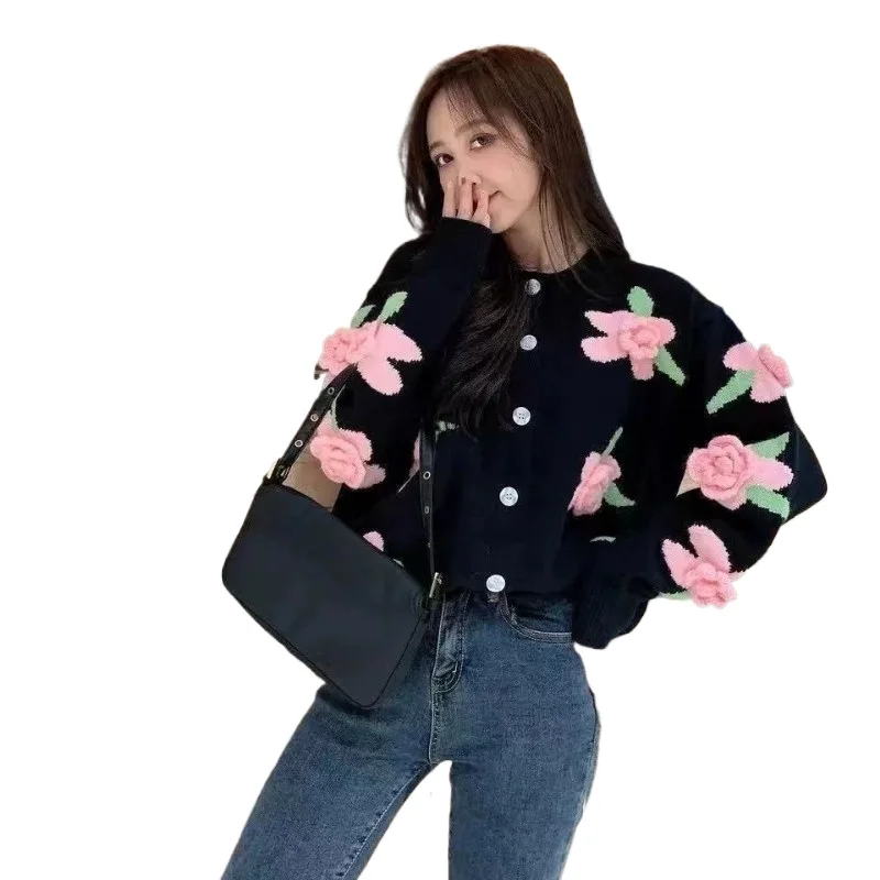 

Hong Kong style retro knitted sweater women's flower embroidery contrasting color sweater jacket autumn outfit new cardigan
