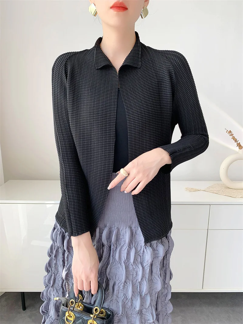 Miyake-stijl geplooide top 2025 vroege herfstjas geplooid dames superelastisch en vloeibaar maïskorrelvest