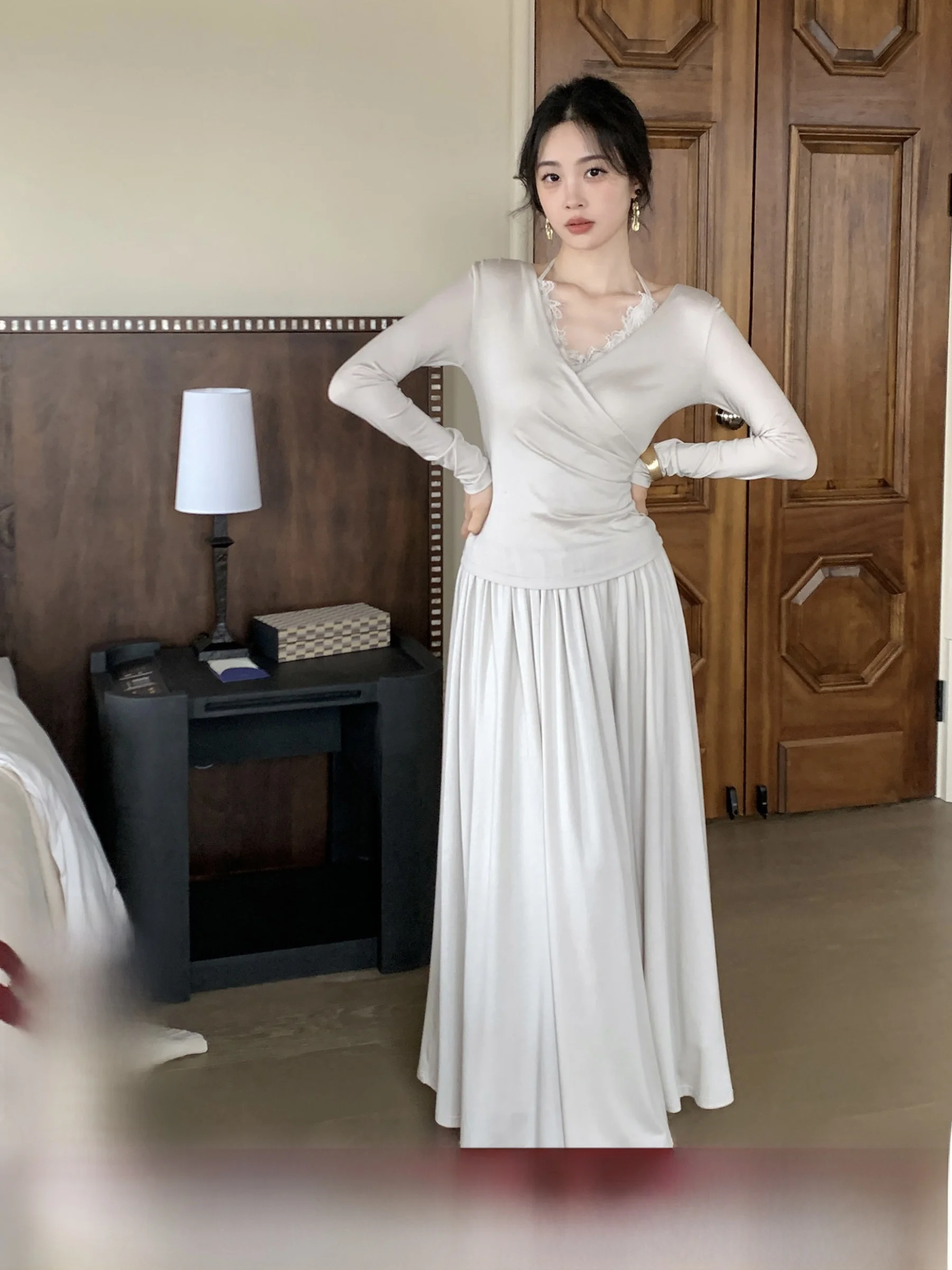 

SYT Pure Desire Комплект футболок с кружевной отделкой Dr Ele Faion Спецодежда с высокой талией V Ne Long Sve Midi Dr