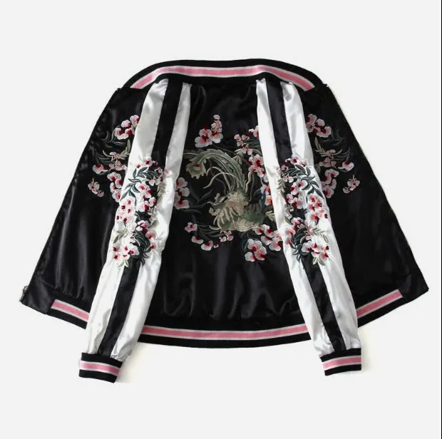 

Short Jacket Flower Embroidery Baseball Jacket Women / Men Two-sided Yokosuka Bf Pilot Jackets Student Spring Autumn Loose Coats