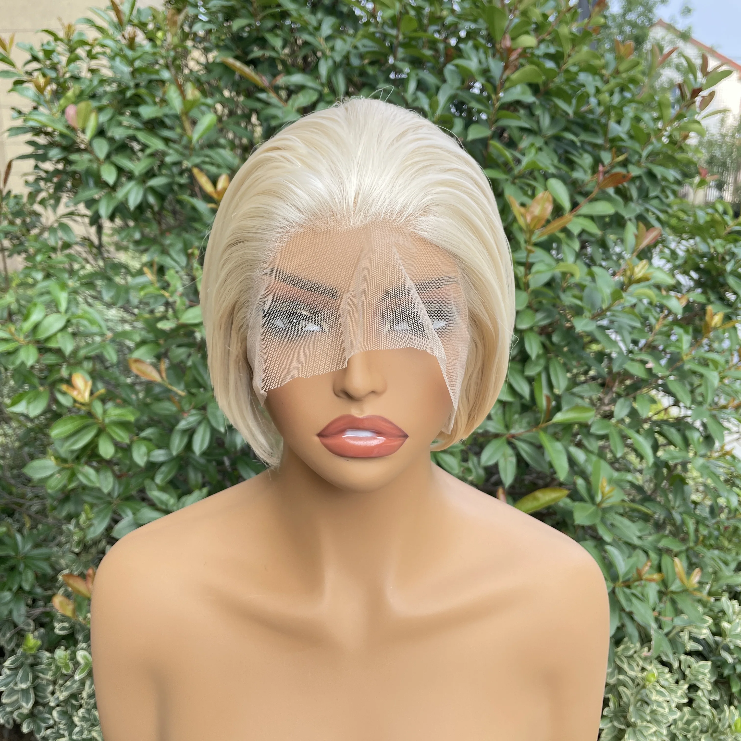 

Светло-русый короткий синтетический парик с стрижкой боб 13X4, парики спереди для женщин, бесклеевой, плотность 150%, 6 дюймов, прямой парик для косплея для мужчин