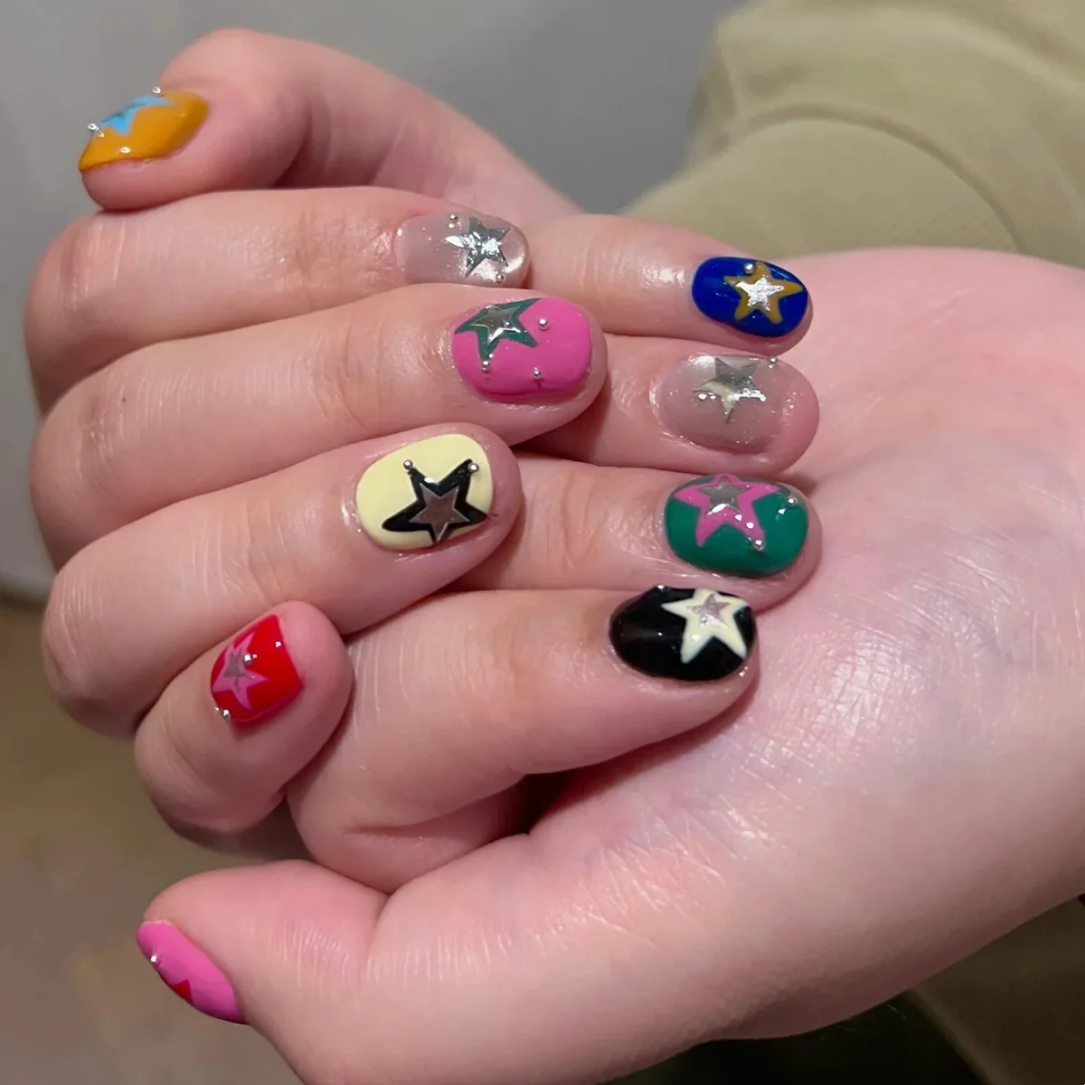 10PCS Sweet Cool Short Square Round Handmade False Nails Cute Graffiti Stars Patterns Cat Eye Press on Nails Full Cover Wearable image 2