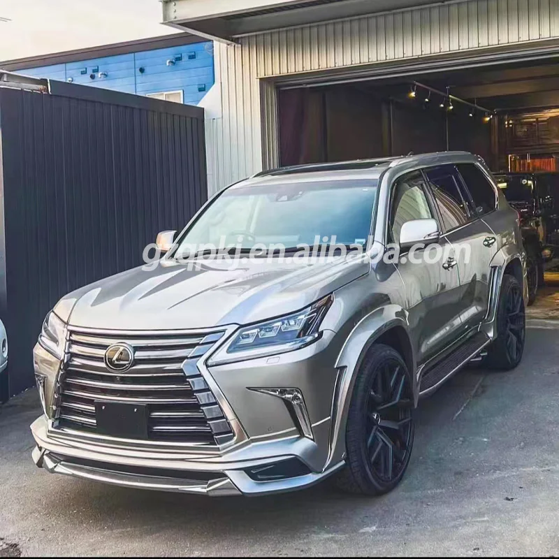 Applicable to Lexus LX570 body kit  carbon fiber wide  wheel eyebrow WALD version   fender