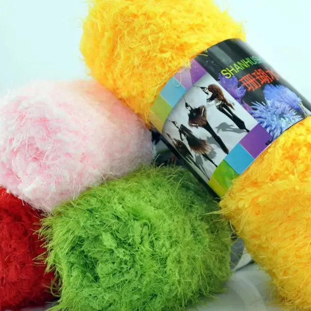 1Pc 100g fluffy Velvet yarn for hand knitting long plush crocheting yarn to knit sweater scarf hat line Crochet amigurumi thread