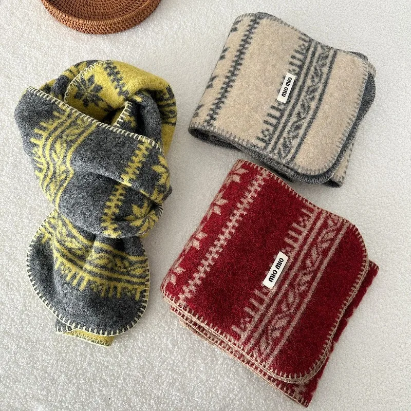 

Вязаный шерстяной шарф для женщин, новая зимняя модель, теплый, стильный, премиум-класса.