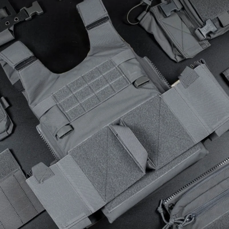 سترة صيد LV-119، حجرة جانبية سريعة التحرير، سحاب توسيع خلفي، مشبك صدر 2.5 بوصة