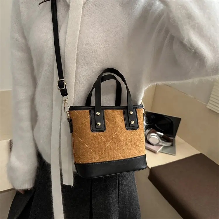 

2025 A/W Women's Vintage Color Block Crossbody Bag, Retro Genuine Leather Multi-way Shoulder Purse, Quilted Small Tote