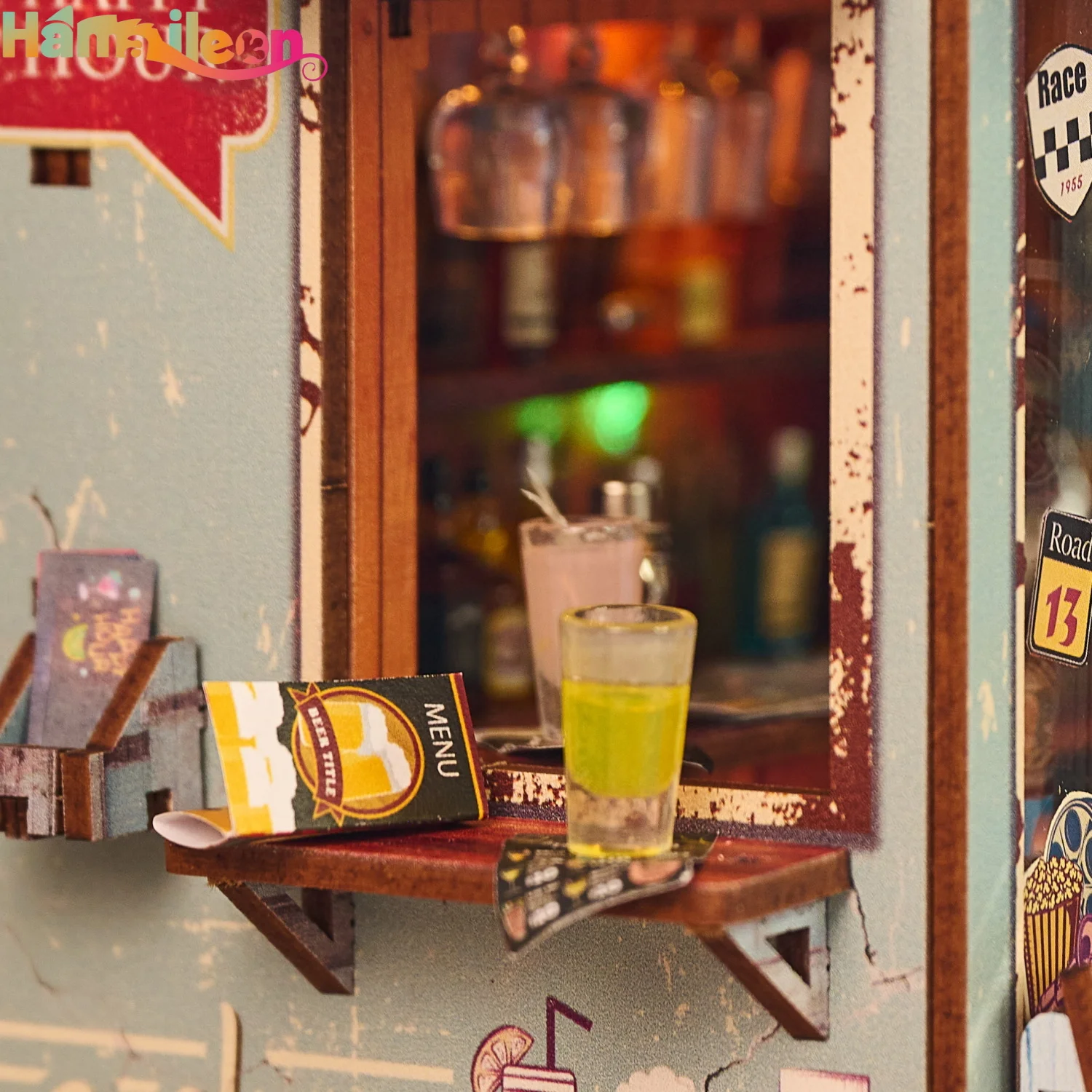 ハマイルン DIY ブックヌックキット ミニチュアドールハウス LEDライト付き 3Dパズルモデル構築 木製本棚 ブックエンド おもちゃ 大人向けギフト