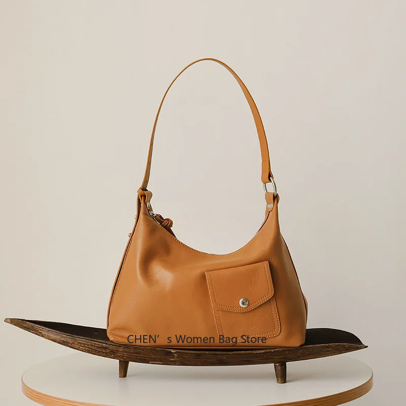 

Women Vintage Shoulder Bag Large Capacity Retro Crossbody Bag Adjustable Strap Solid Color Backpack Female Outdoor Bag