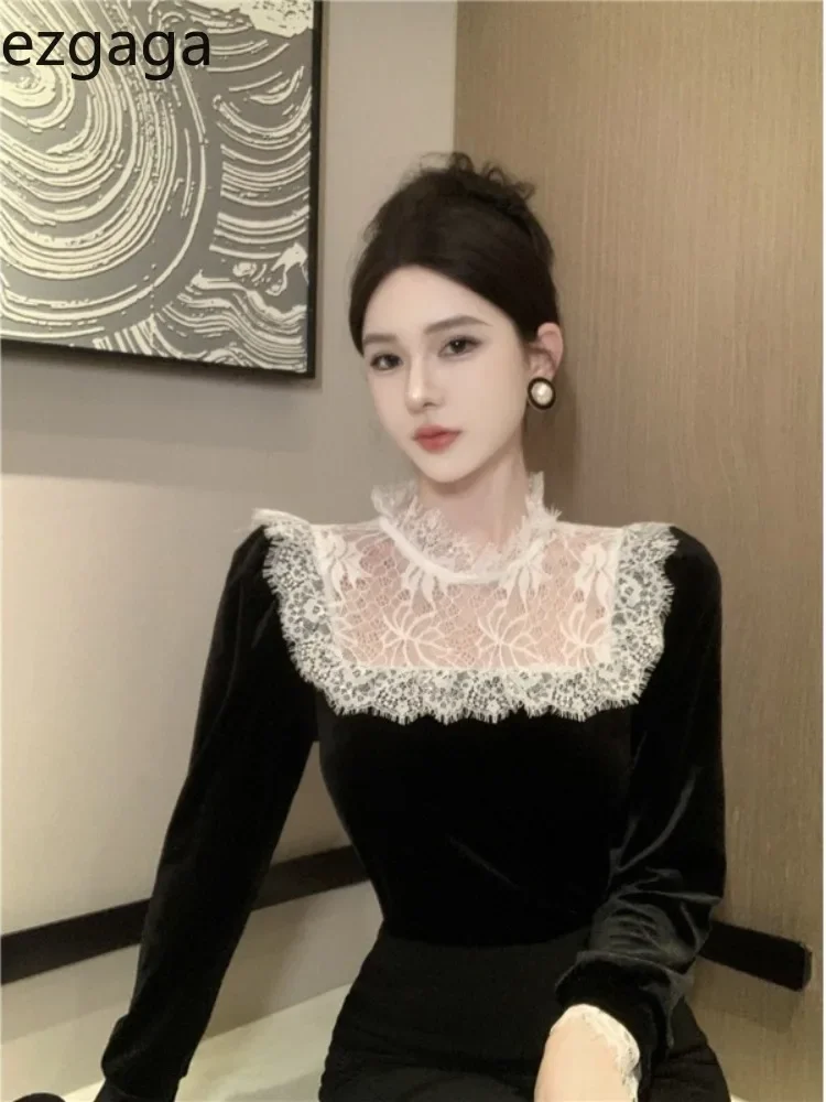 Ezgaga Elegant Shirts Women French Style Chic Lace Patchwork Velvet Stand Collar Long Sleeve Vintage Blouse Ladies Vintage Basic