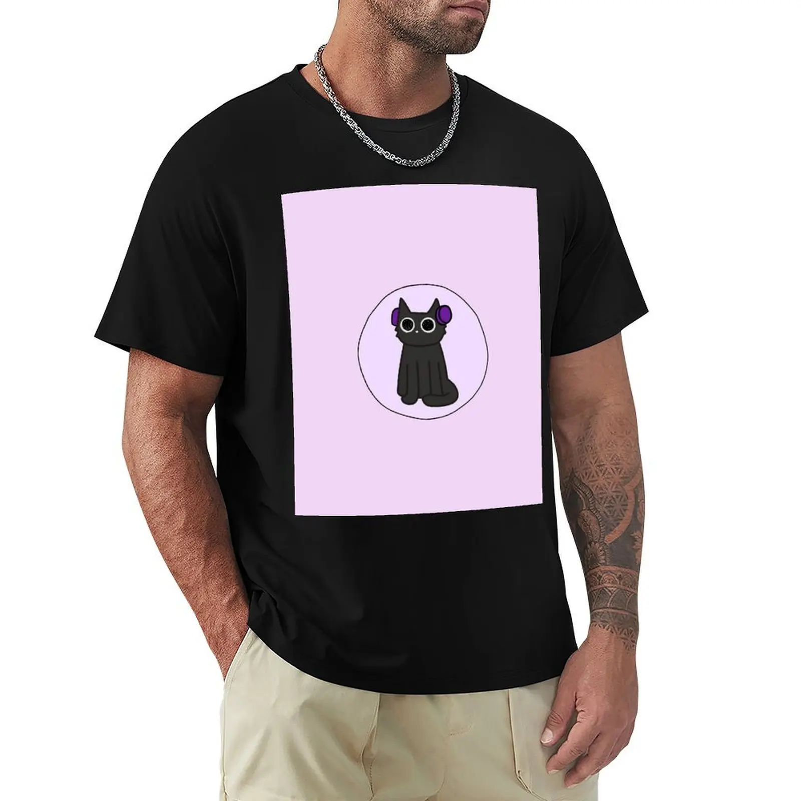 Cute black Cat with headphones Circle variant T-Shirt Casual Minimalist Short Sleeve Top