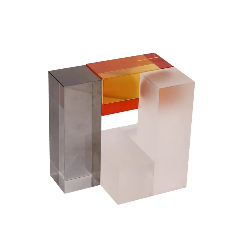 

Modern light luxury crystal character ornament home desktop soft decoration jewelry model room exhibition hall TV wine cabinet c