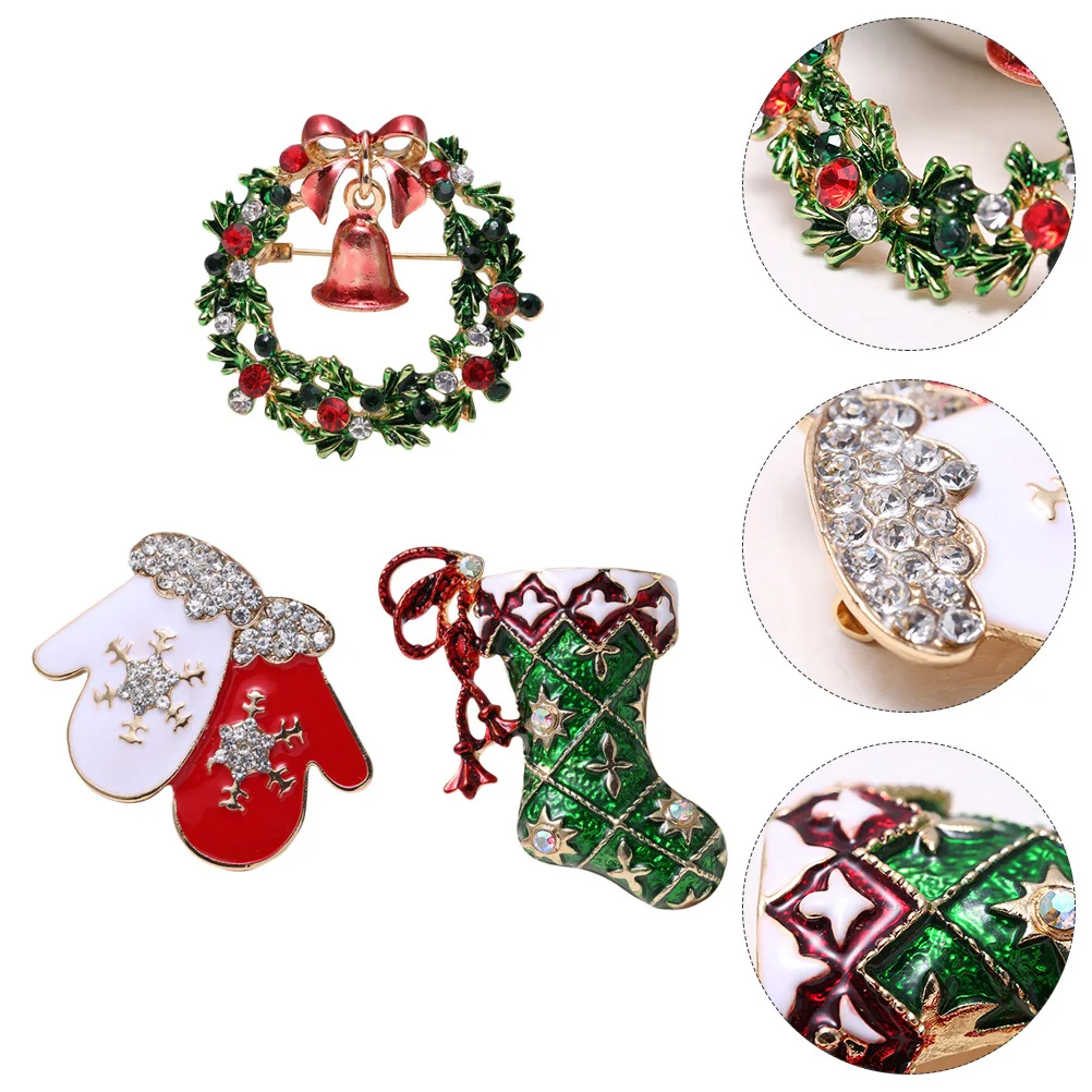 

1Set Christmas Brooch Assorted Color Exquisite Snowman Bell Brooches for Party Supplies Festival Decoration Game Prizes