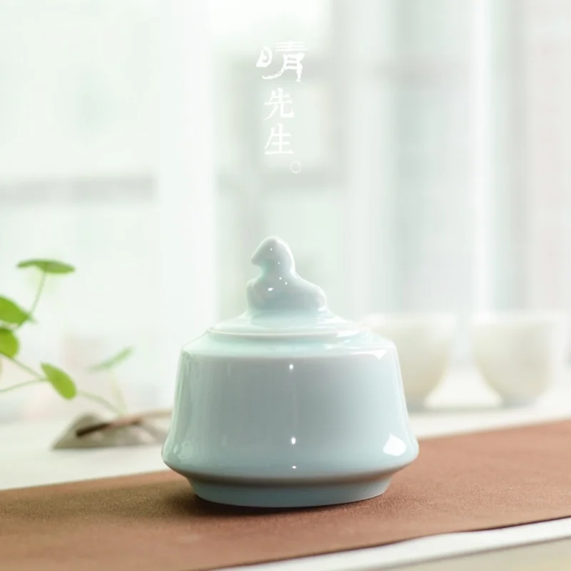 ★Instant Tea Pot Jingdezhen Ceramic Sealed Can Tea Warehouse Simple round Storage Jar Misty Blue Small Size Tea Weaker