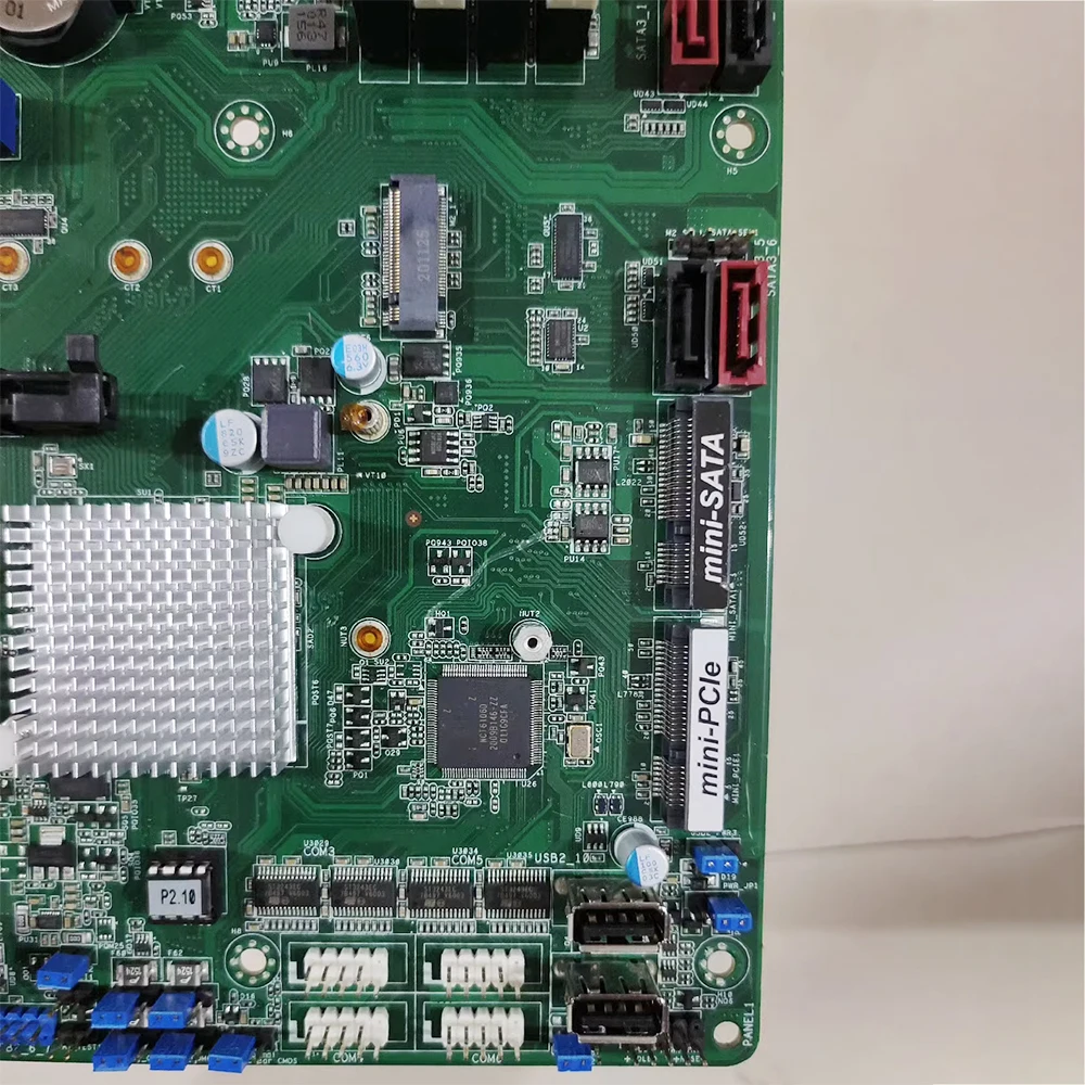 اللوحة الأم الصناعية Q170 LGA1151 IMB-790