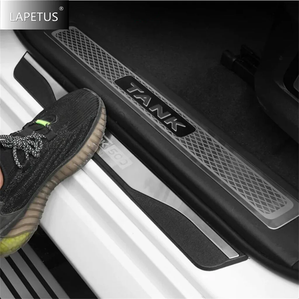 

Car Rear Bumper Foot Plate Tailgate Door Sill Scuff Guard Plate Cover Trim Accessories Fit For GWM Great Wall Tank 500 2022 2023