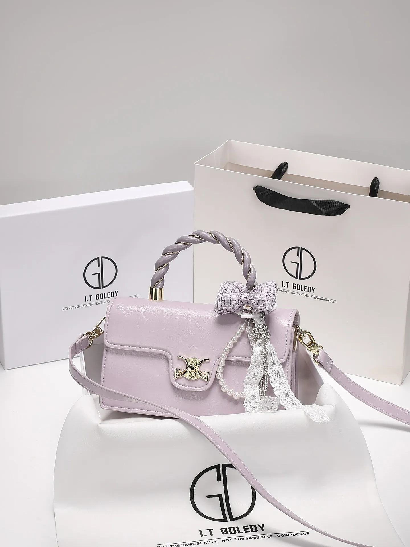 Elegant and Luxury Handheld Square Bag with Unique Woven Handle and Beautiful Bow Pendant Women's Versatile Single Shoulder Bag