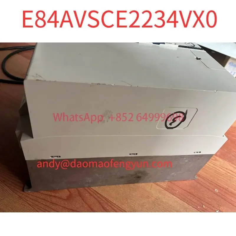 Second-hand Frequency converter E84AVSCE2234VX0 test OK