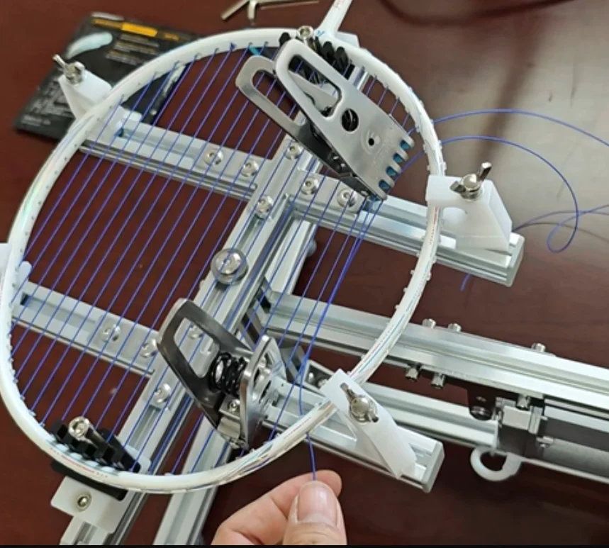 Flat Pull Style Badminton Racket Stringing Machine 20-32 Pounds Racquet Supporter，String Drawing Machine