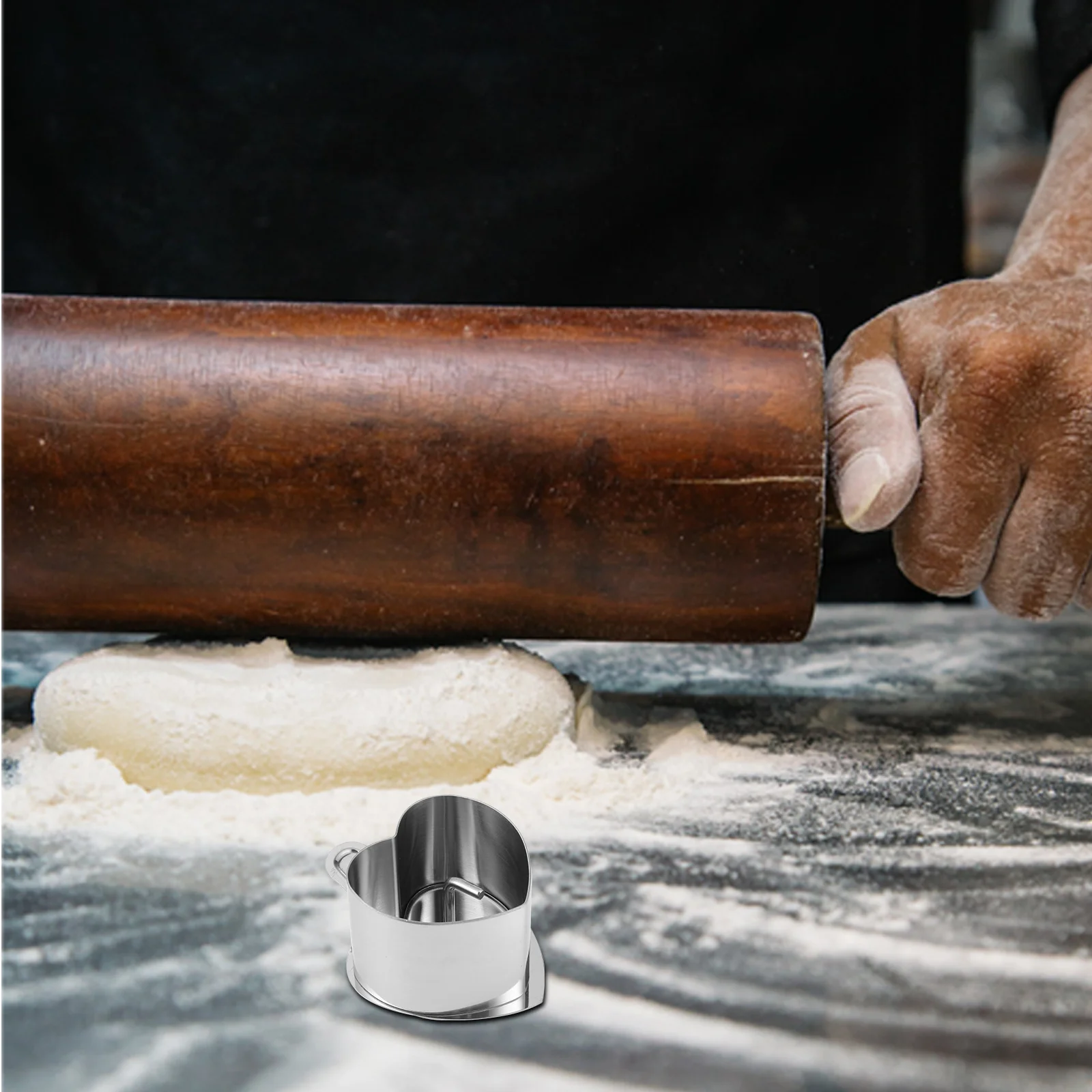 

1Set Stainless Steel Rice Ball Mold Heart Design for DIY Lovers Family Dinner Festival Celebrations Kitchen Food Maker