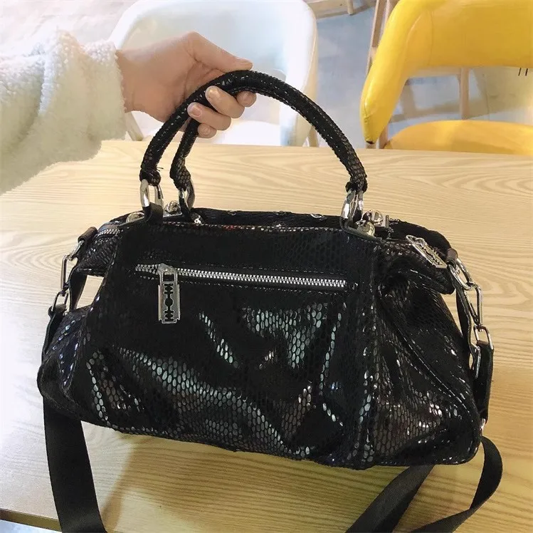 Fashion Letter Glitter Sequins Pillow Bag Large Capacity Women's Handbag Shoulder Messenger Bag Lady Purse Female Travel Bag