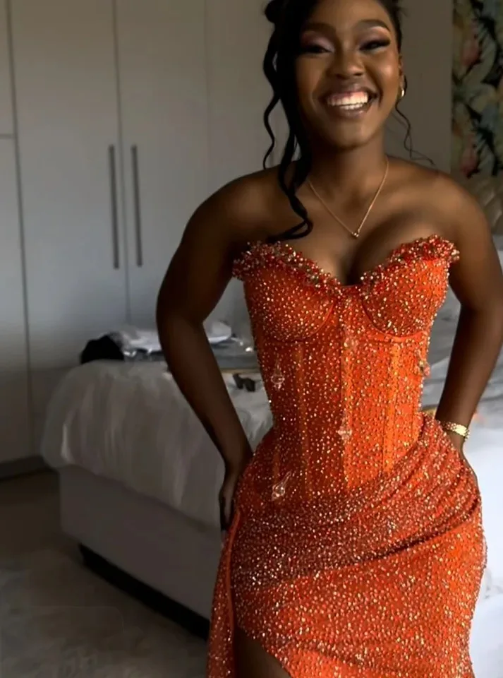 SESSRYMNIR Women'S Formal Evening Gowns Customize Sweetheart Sleeveless Prom Dresses Luxury Floor-Length Orange Beading