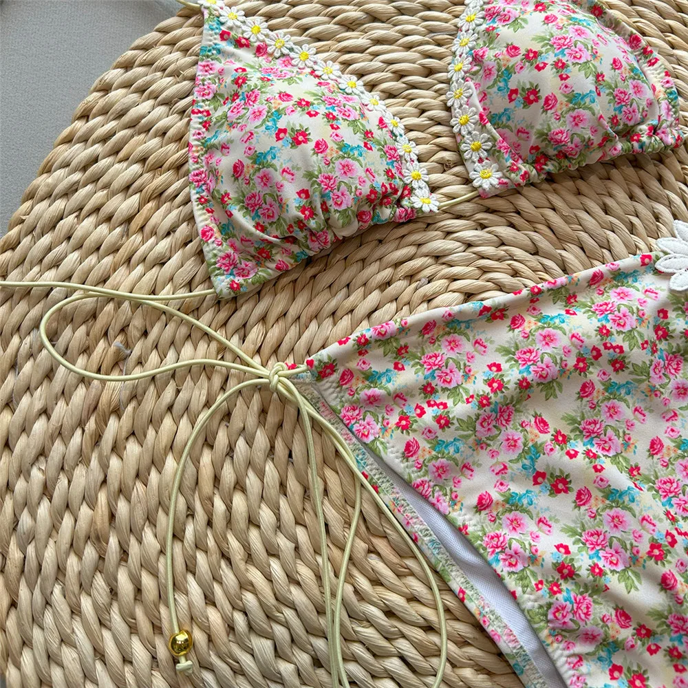 Amarelo floral impressão corda tanga micro biquíni sexy maiô feminino 2025 flor applique banho triângulo conjuntos biquinis