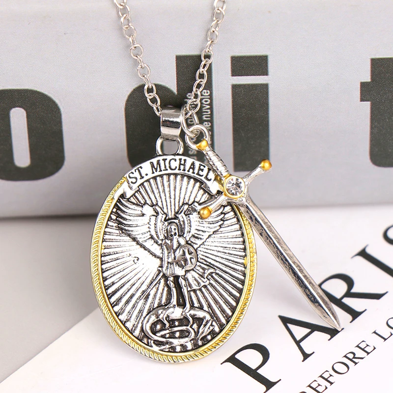 1pcs Catholic Patron Saint Pendant Michael St. Michael The Archangel Pendant Necklace Dropshipping Alloy Jewelry Necklaces