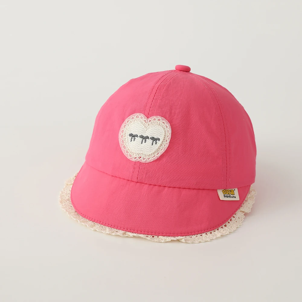 Fresh and Adorable Embroidered Heart-Shaped Butterfly Knot Lace-Edge Fisherman Hat. Lightweight and Quick-Drying.