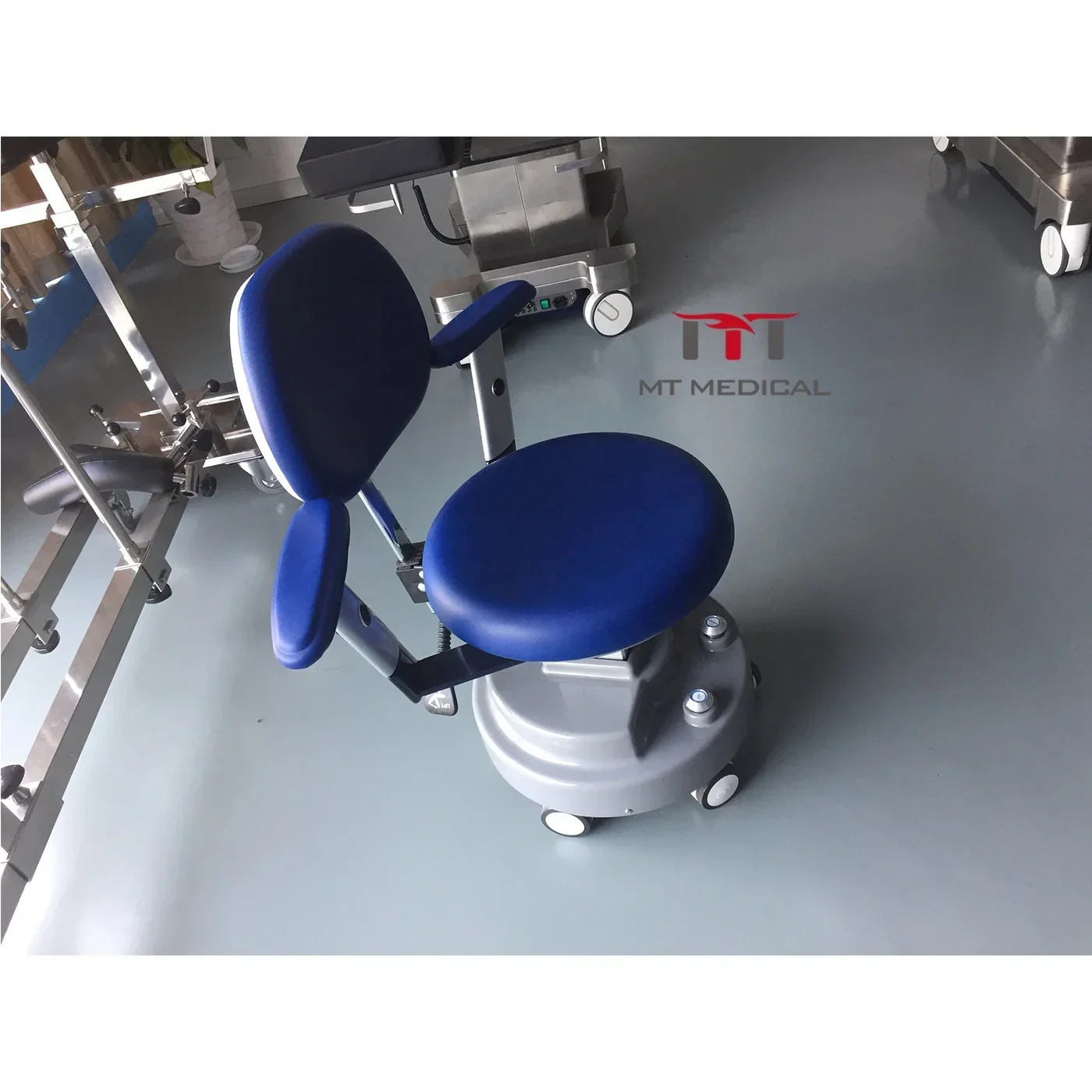 MT MEDICAL Equipment Adjustable Armrest Electric Surgical Chair Doctor Chair Ent Examination Chair