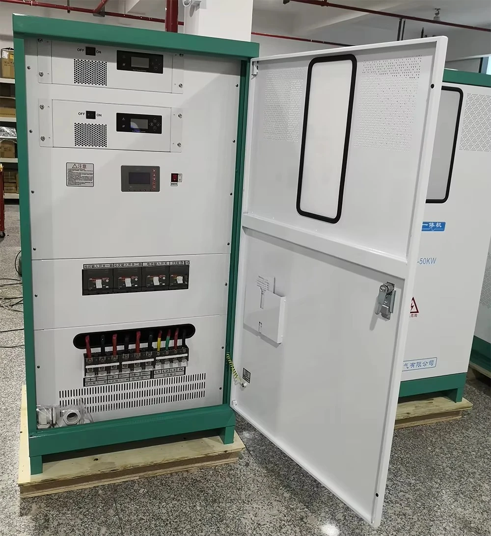 DC/AC Pure Sine Wave off Grid 3 Phase Solar Hybrid Inverter with Built in Solar Controller and AC Charger All in One