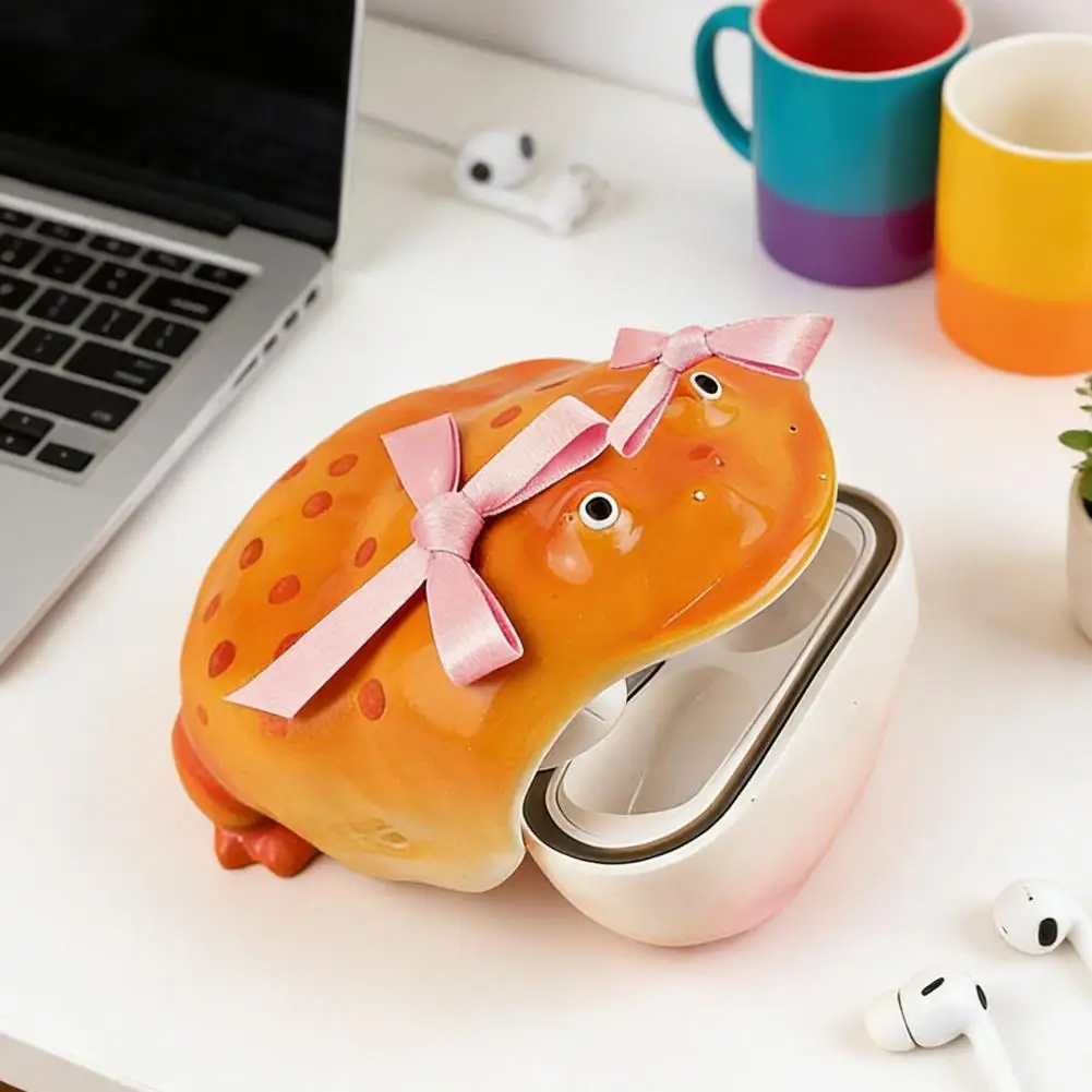 Stylish Bow Frog Earbud Case for AirPods & Bluetooth Earphones