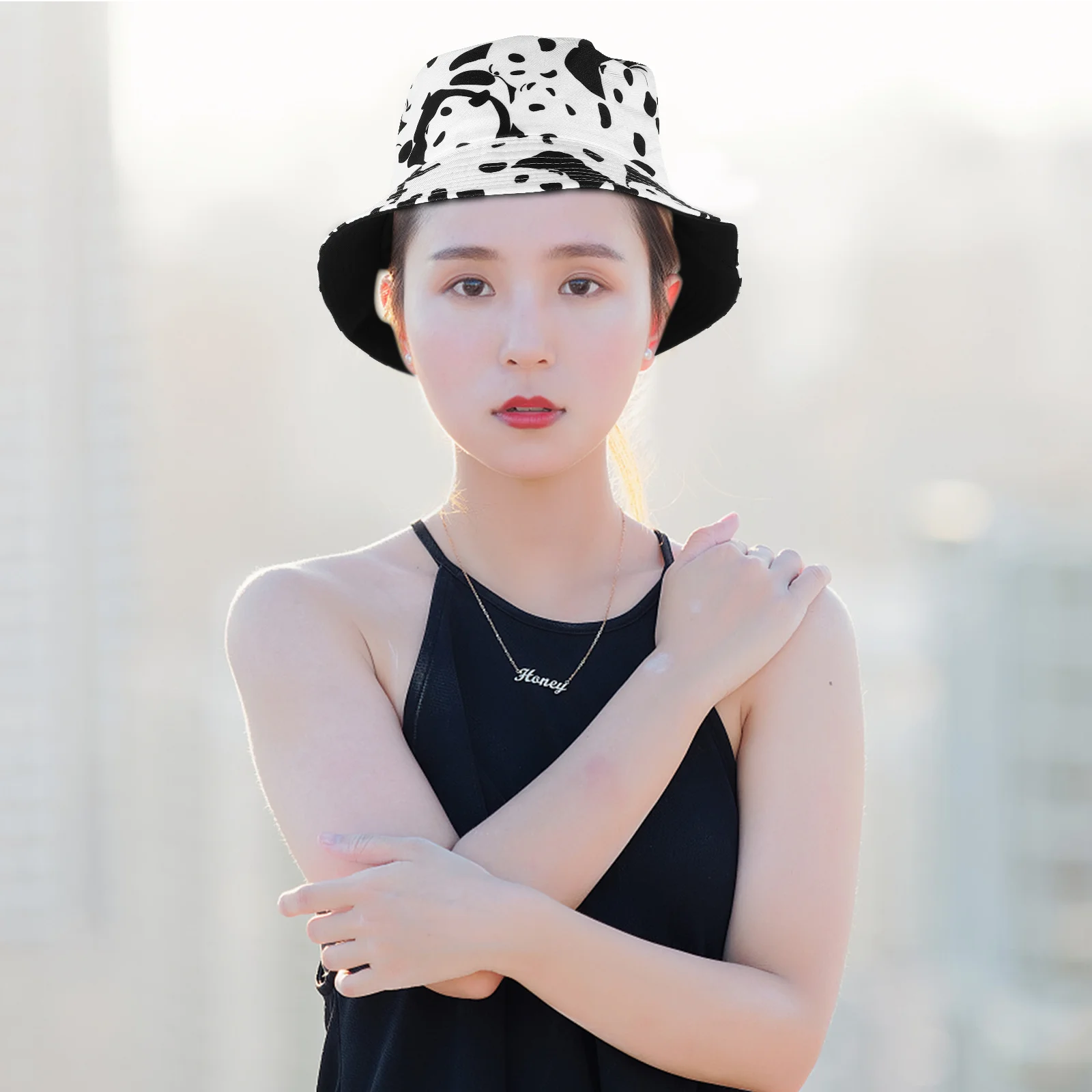 

Double-Faced Cotton Outdoor Sun Protection Fisherman Hat Breathable Summer Bucket Hat for Travel Beach Daily Wearing