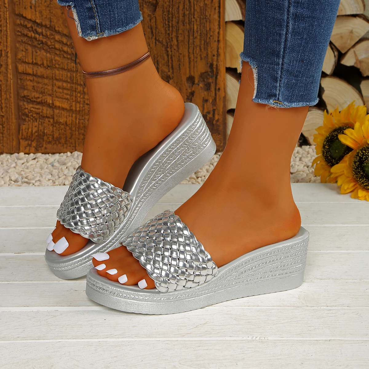 شباشب نسائية بكعب سميك، صنادل منسوجة سهلة الارتداء، أحذية منصة خفيفة الوزن، شرائح صيفية كبيرة الحجم للنساء