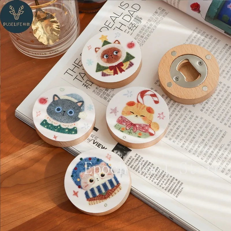 

Christmas Cat Solid Wood Bottle Opener - Magnetic Fridge Magnet Multi-Functional Beer Cap Lifter for Home & Parties